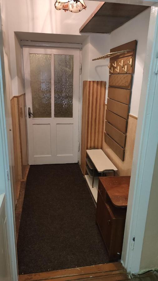 Apartment On Sheptytskyh 27 Lviv Bagian luar foto